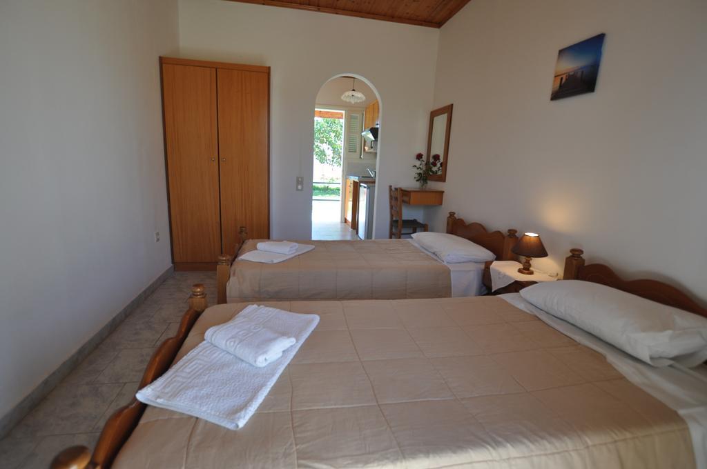 Liberty'S Studios Almiros Beach Exterior foto